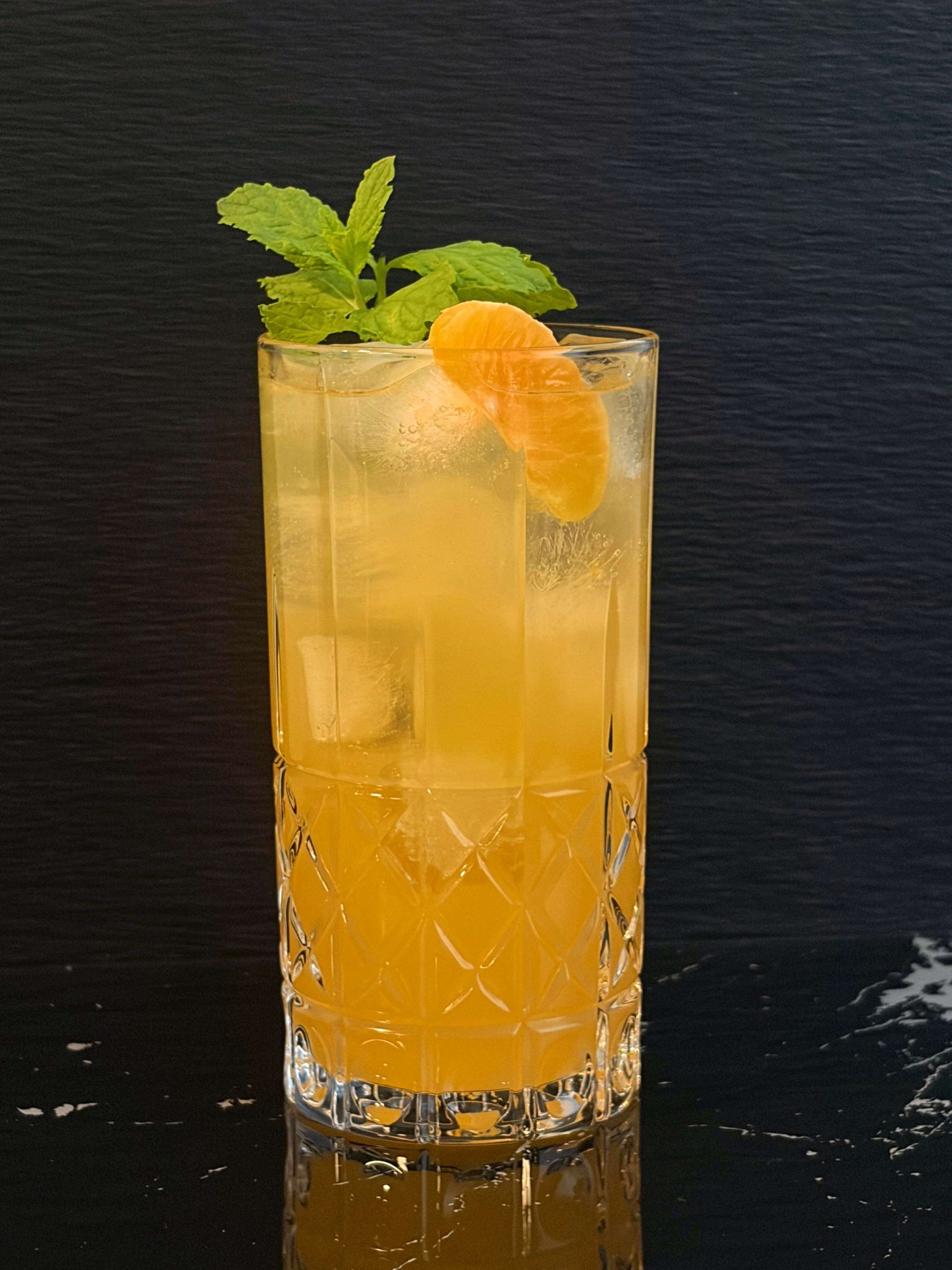Mandarin Collins bearbeitet